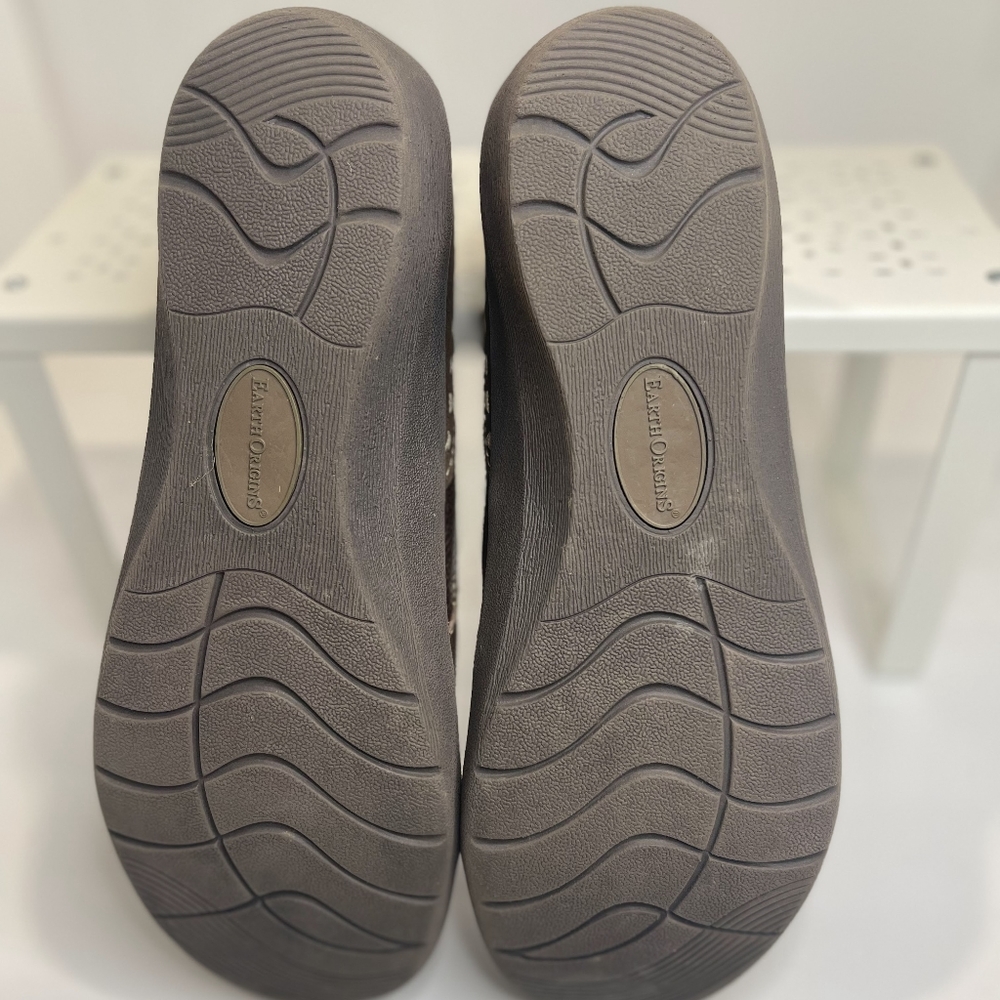 Leather loafers by Earth origins - Picture 15 of 16